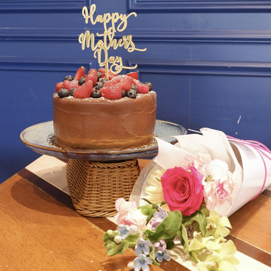 Dotty's Berries Chocolate Cake