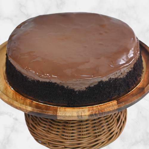 Dotty's Moist Chocolate Cake (9 inch)