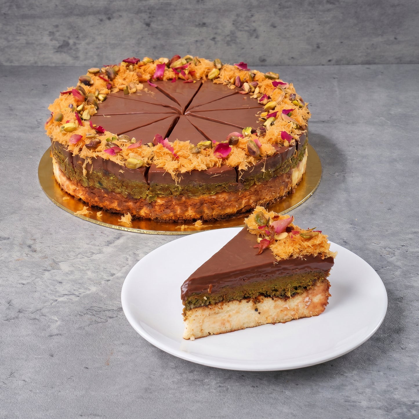 Pistachio Kunafa Burnt Cheesecake (9 inch)